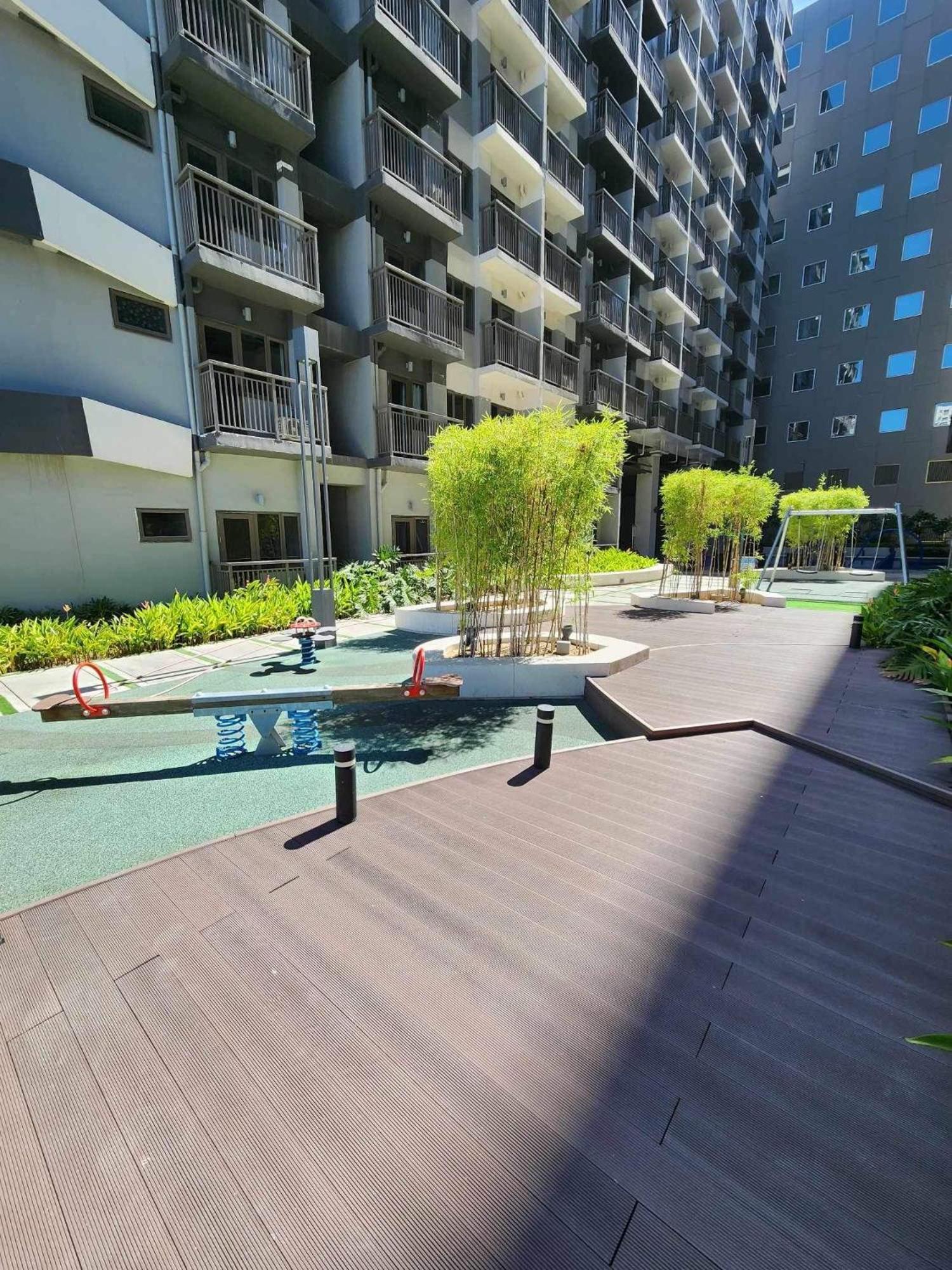 Cozypura Staycation Near Moa, Airport , With Free Fast Wifi, Netflix And Pay Parking Pasay Bagian luar foto