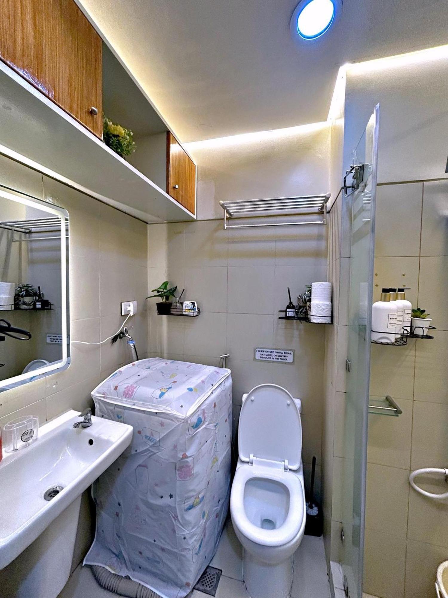 Cozypura Staycation Near Moa, Airport , With Free Fast Wifi, Netflix And Pay Parking Pasay Bagian luar foto